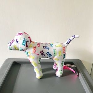 🌈PINK Victoria’s Secret Ltd. Edition Dog🌈